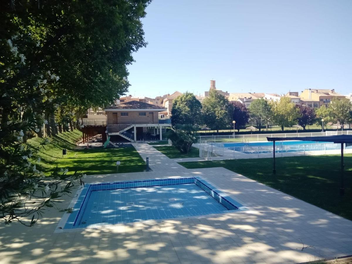 Casa Rural La Pinta- Sendaviva Y Bardenas Villafranca Exterior foto